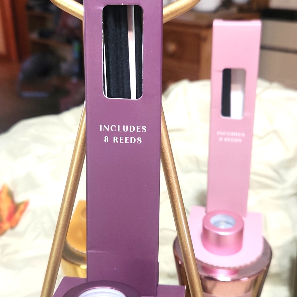 LUXURY reed diffusers Reserved For Buyer - Picture 3 of 12